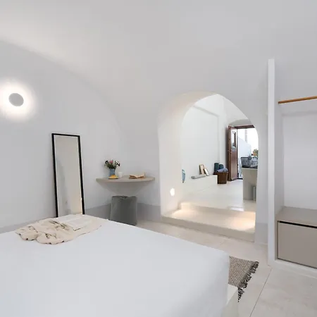 Kalyva Cycladic House - Santorini *