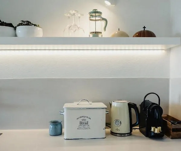 Casa de Férias Kalyva Cycladic House - Santorini *