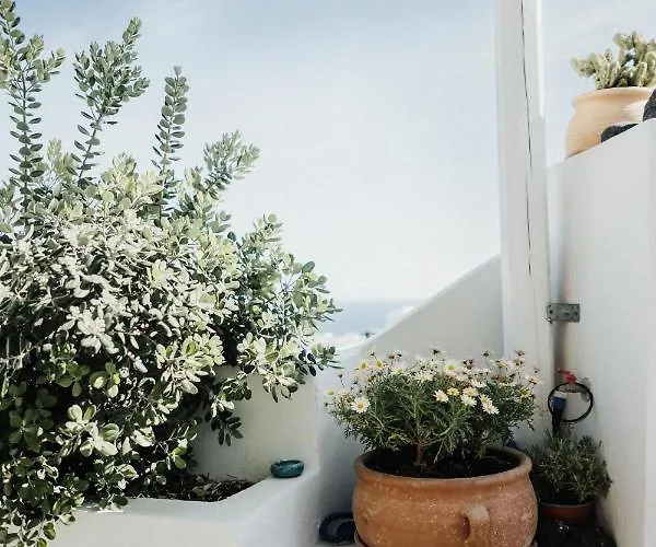 Kalyva Cycladic House - Santorini *